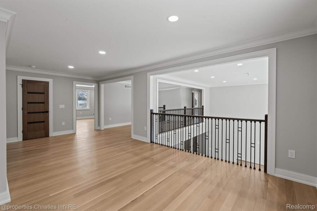 4 Bedroom Single Family Home/House's Image 50