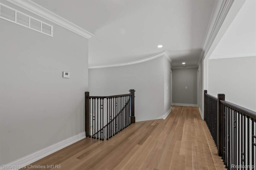 4 Bedroom Single Family Home/House's Image 51