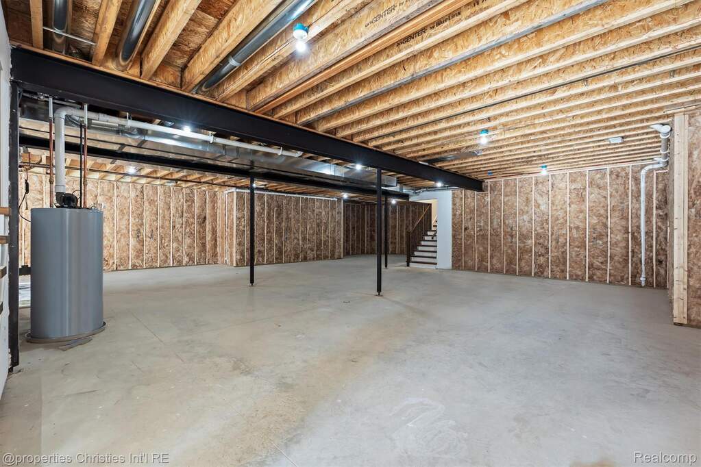 4 Bedroom Single Family Home/House's Image 60