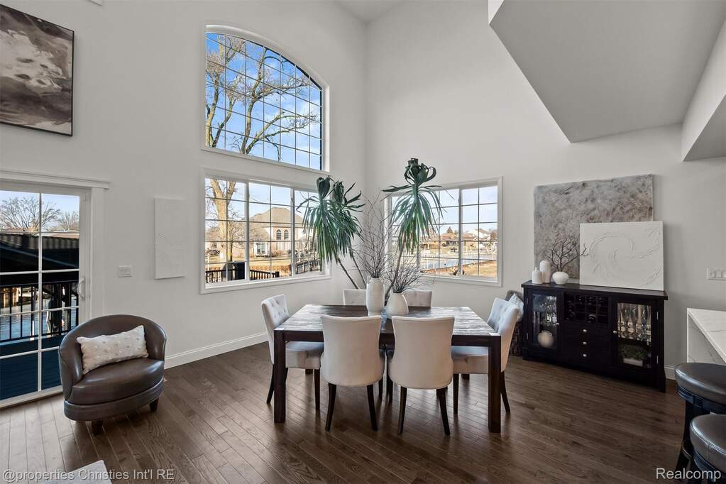 3 Bedroom Single Family Home/House's Image 10