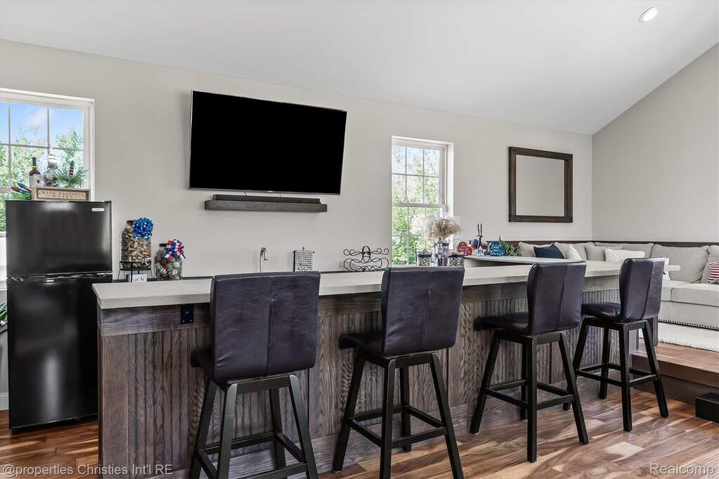 3 Bedroom Single Family Home/House's Image 23