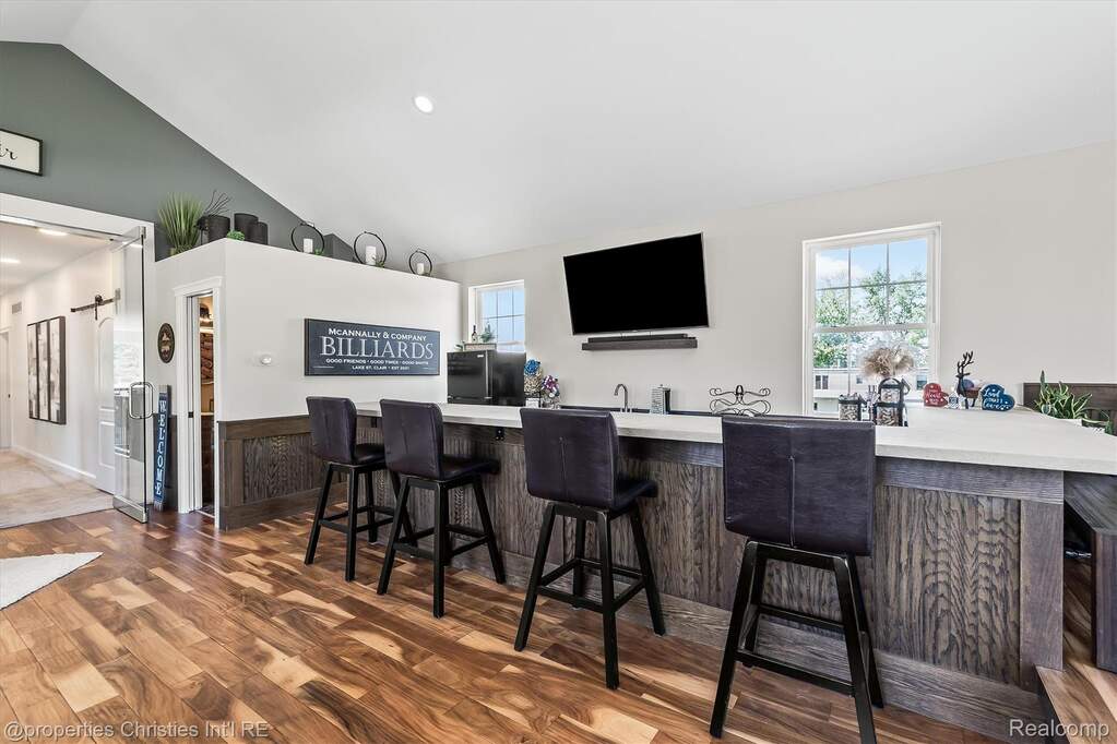 3 Bedroom Single Family Home/House's Image 24