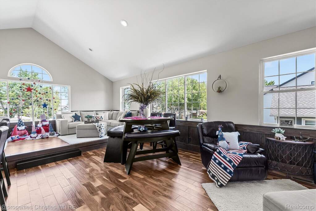 3 Bedroom Single Family Home/House's Image 26