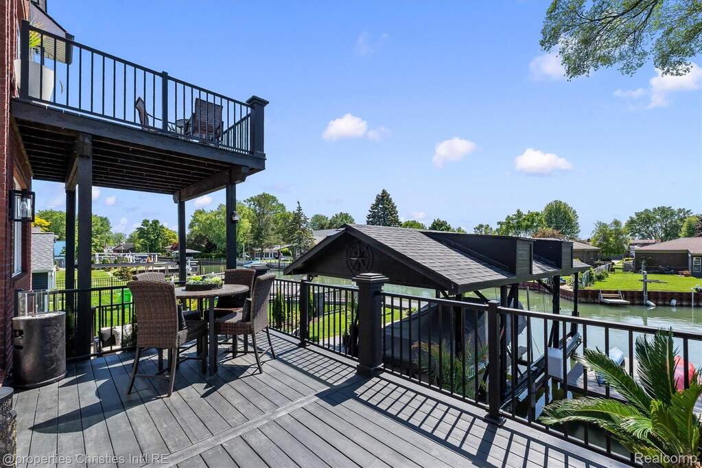 3 Bedroom Single Family Home/House's Image 55