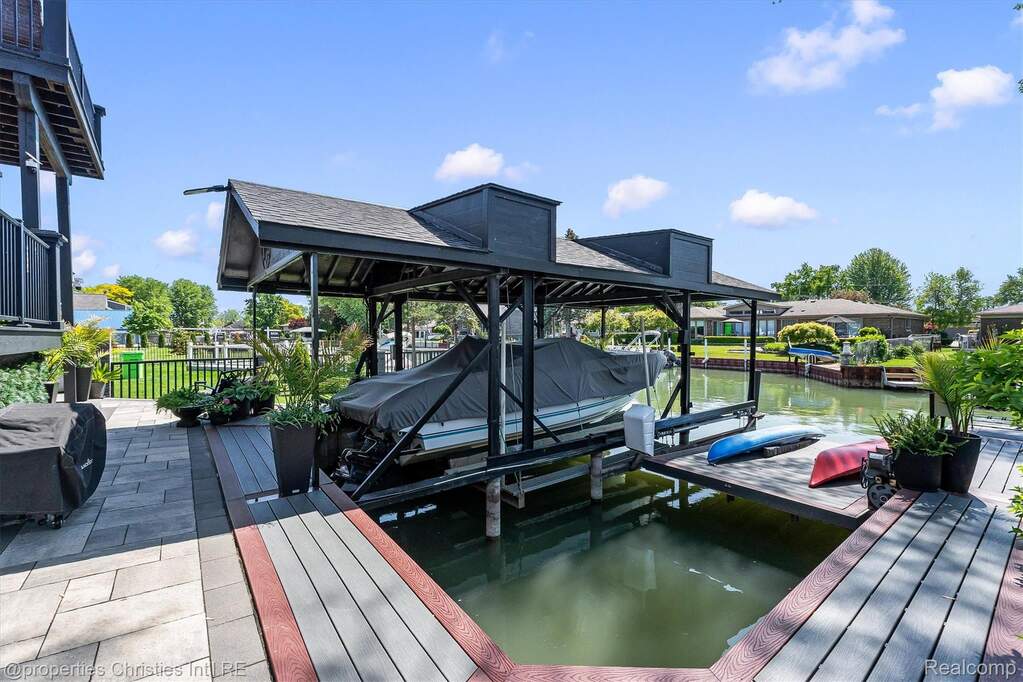 3 Bedroom Single Family Home/House's Image 58