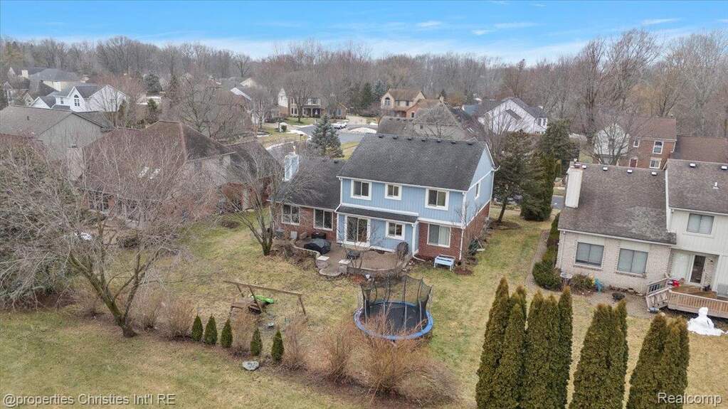 4 Bedroom Single Family Home/House's Image 44