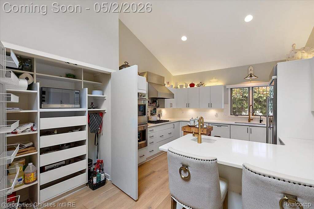 3 Bedroom Apartment/Flat's Image 28