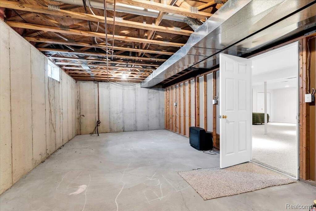 3 Bedroom Apartment/Flat's Image 35