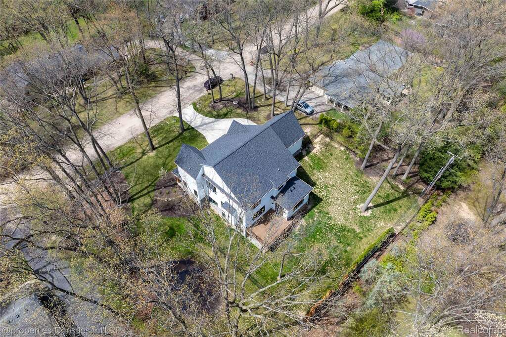 4 Bedroom Single Family Home/House's Image 49