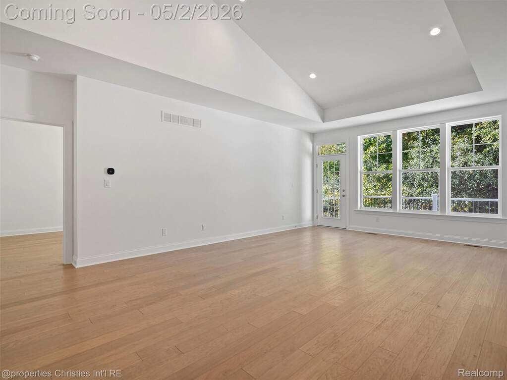 3 Bedroom Villa/Townhouse's Image 16