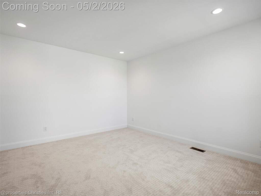 3 Bedroom Villa/Townhouse's Image 19
