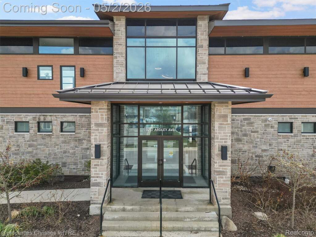 3 Bedroom Villa/Townhouse's Image 42