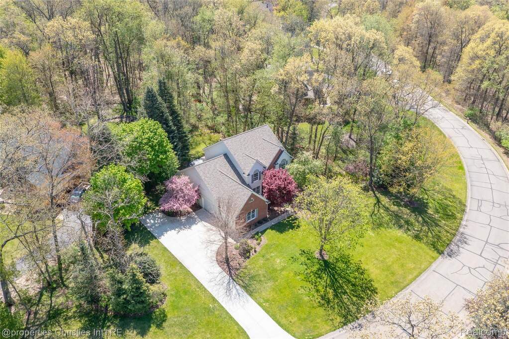 4 Bedroom Single Family Home/House's Image 46