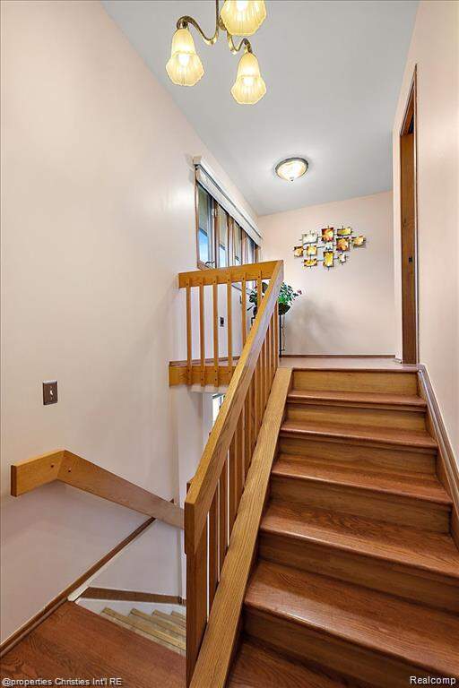4 Bedroom Single Family Home/House's Image 44