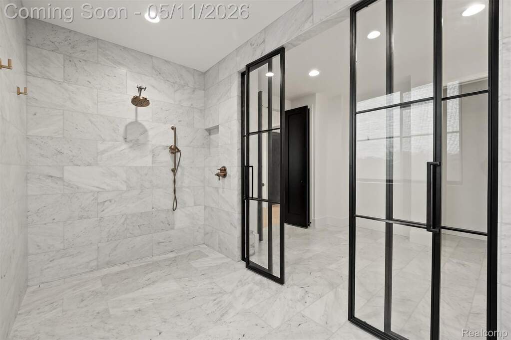 3 Bedroom Single Family Home/House's Image 16