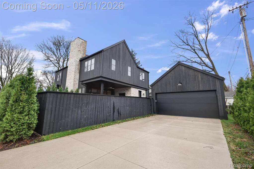 3 Bedroom Single Family Home/House's Image 29