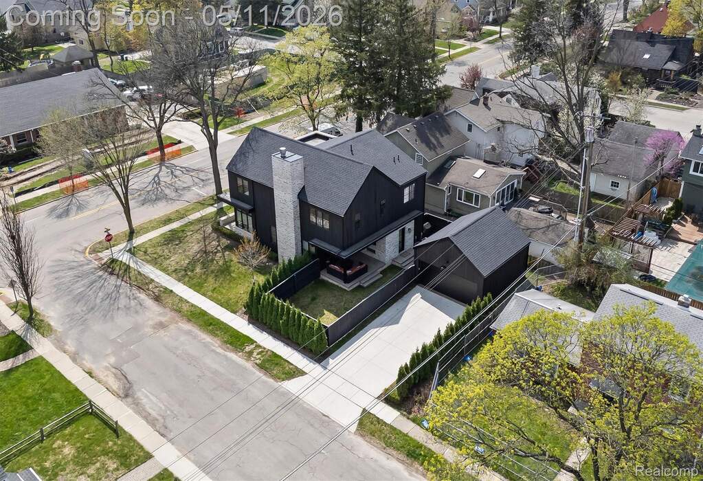 3 Bedroom Single Family Home/House's Image 35