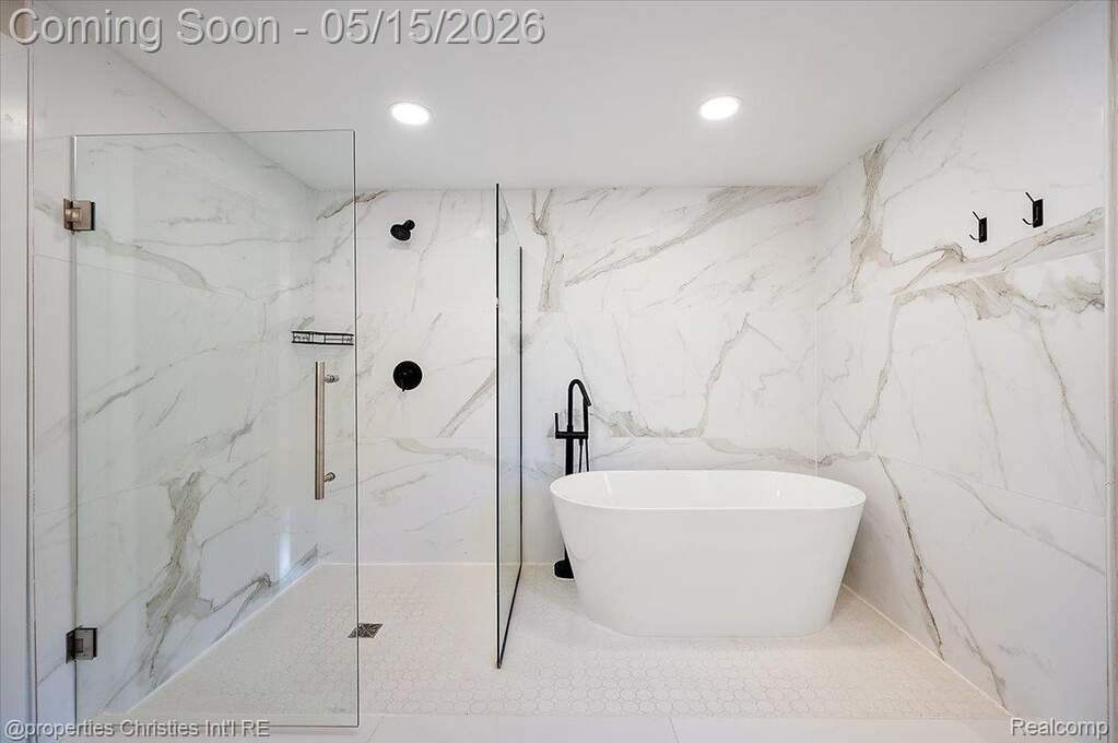 4 Bedroom Single Family Home/House's Image 31