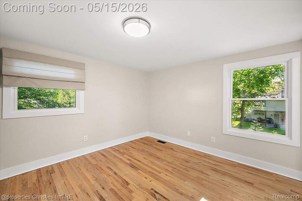 4 Bedroom Single Family Home/House's Image 40