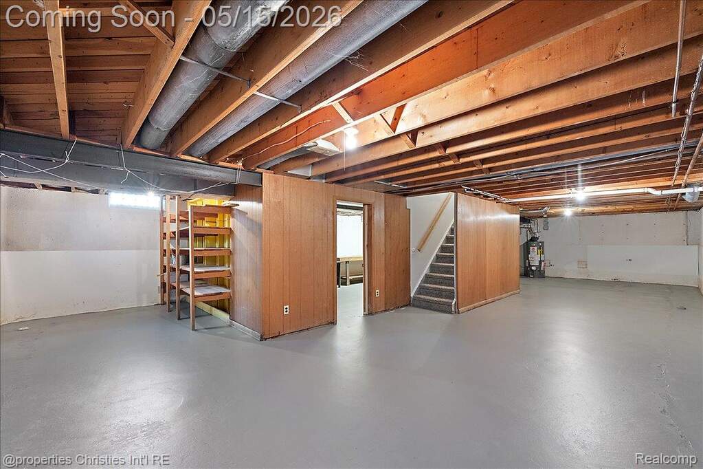 4 Bedroom Single Family Home/House's Image 50