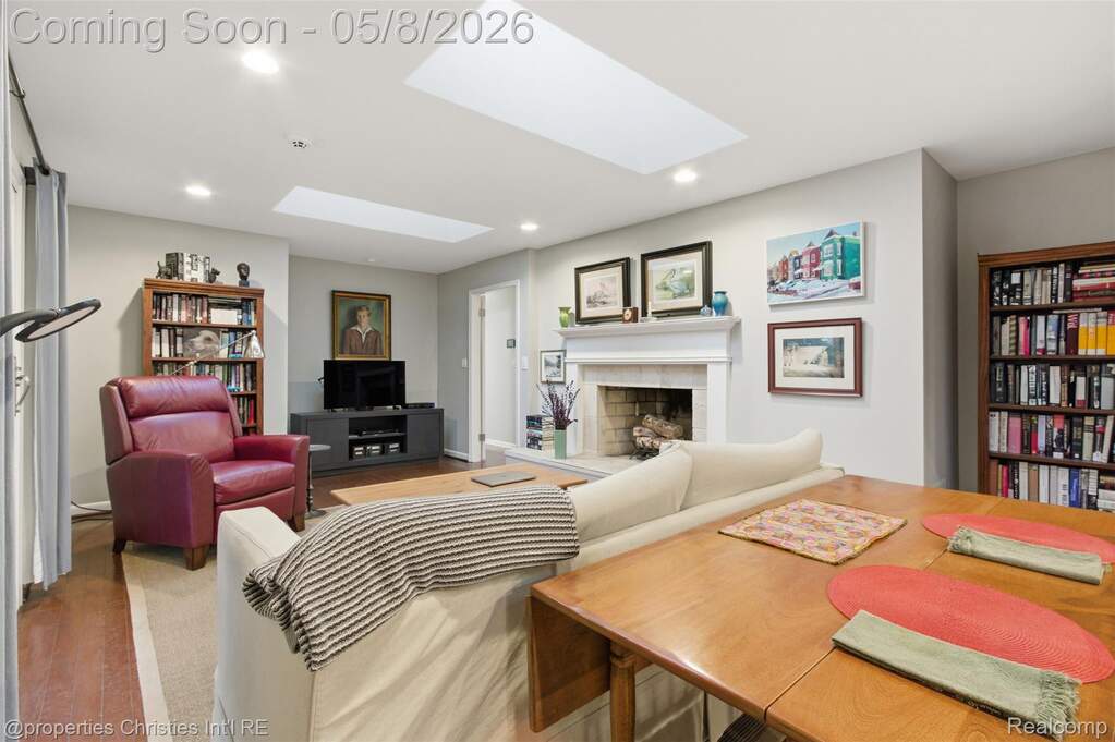 3 Bedroom Single Family Home/House's Image 15