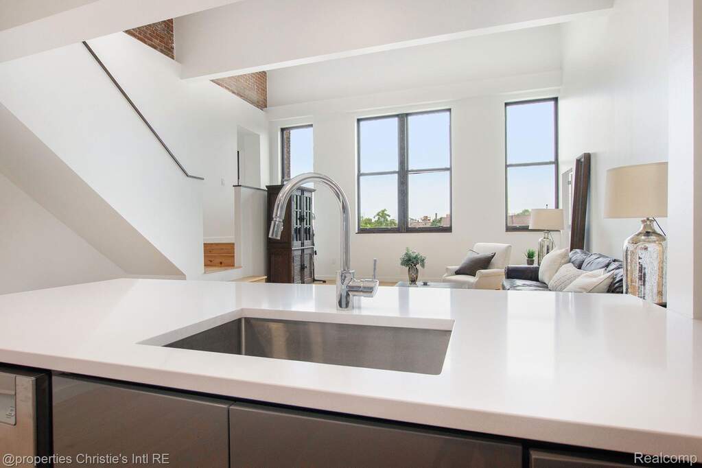 3 Bedroom Apartment/Flat's Image 10