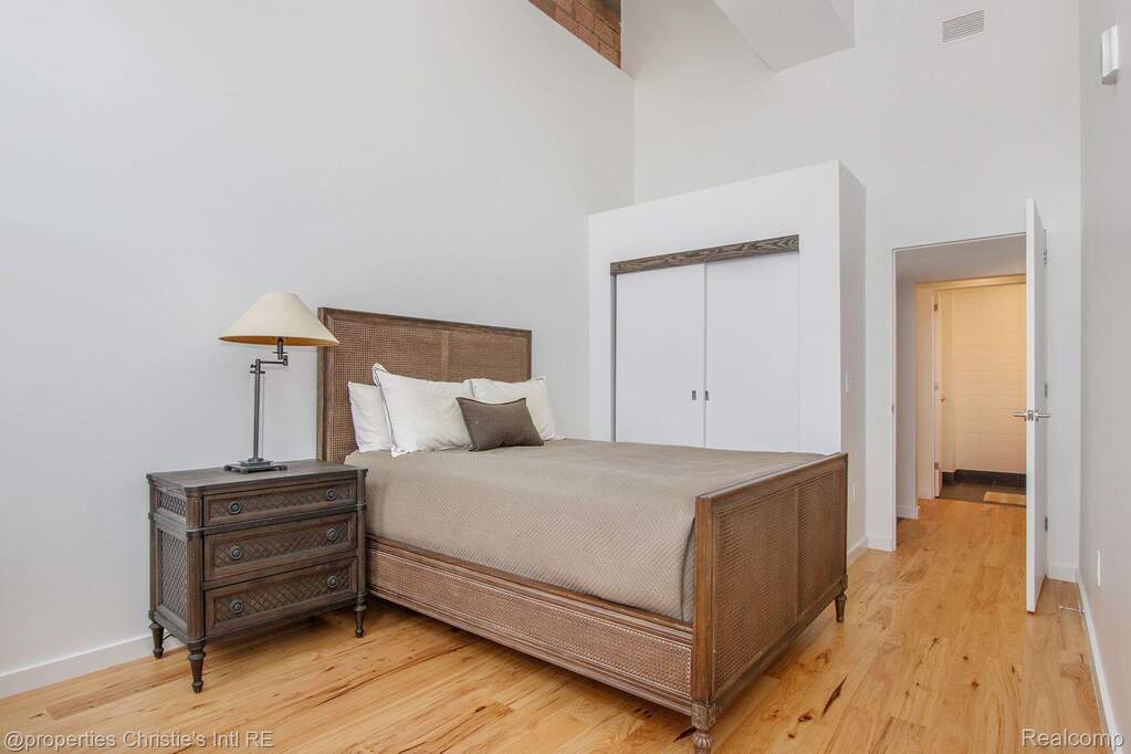 3 Bedroom Apartment/Flat's Image 13