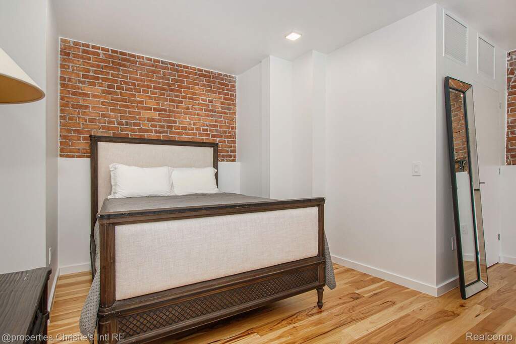 3 Bedroom Apartment/Flat's Image 17