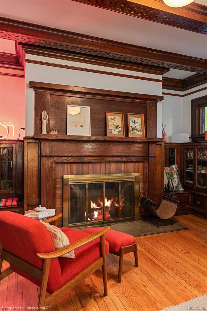 5 Bedroom Single Family Home/House's Image 26