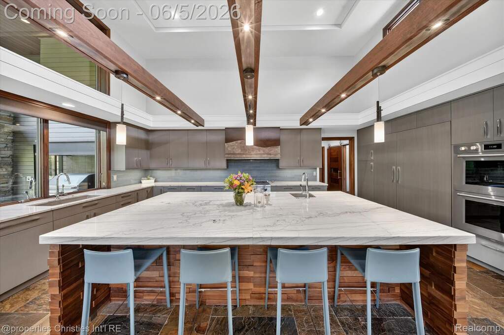 4 Bedroom Single Family Home/House's Image 29