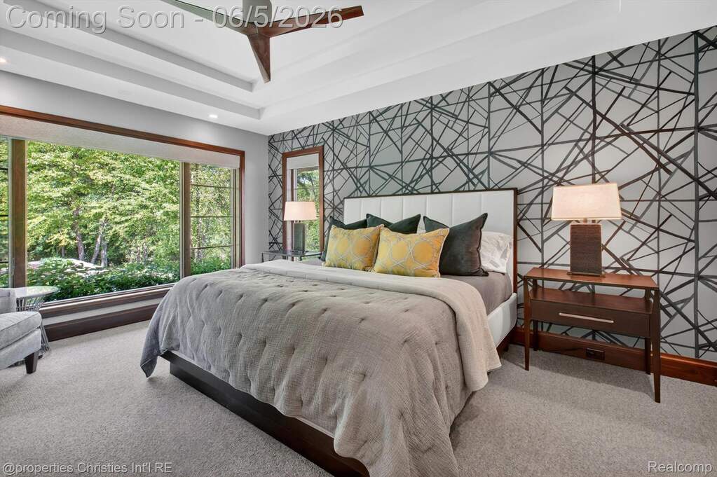 4 Bedroom Single Family Home/House's Image 45