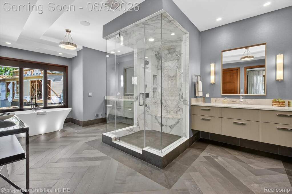 4 Bedroom Single Family Home/House's Image 50