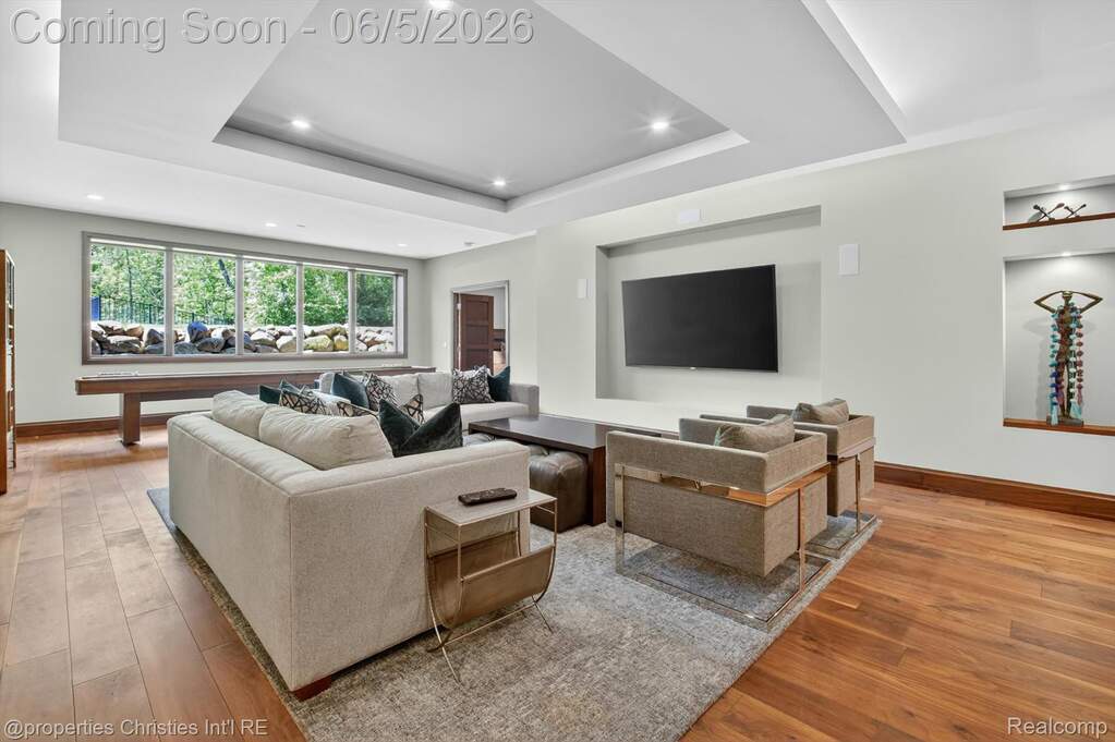 4 Bedroom Single Family Home/House's Image 56