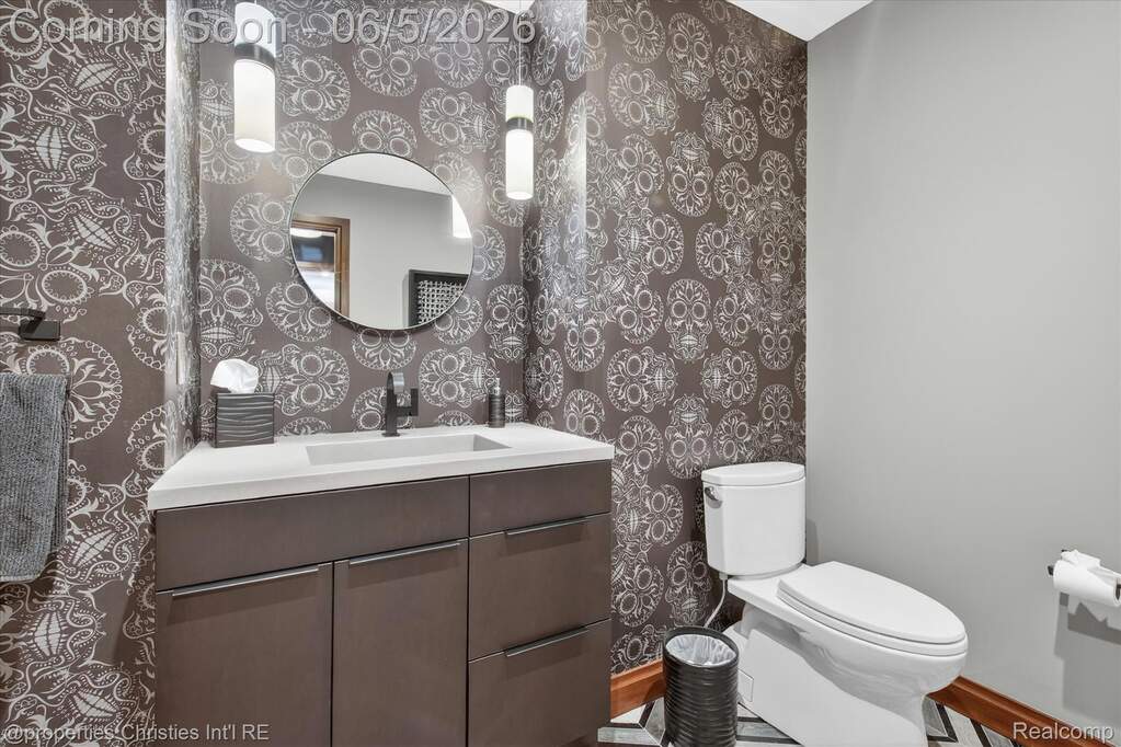 4 Bedroom Single Family Home/House's Image 61