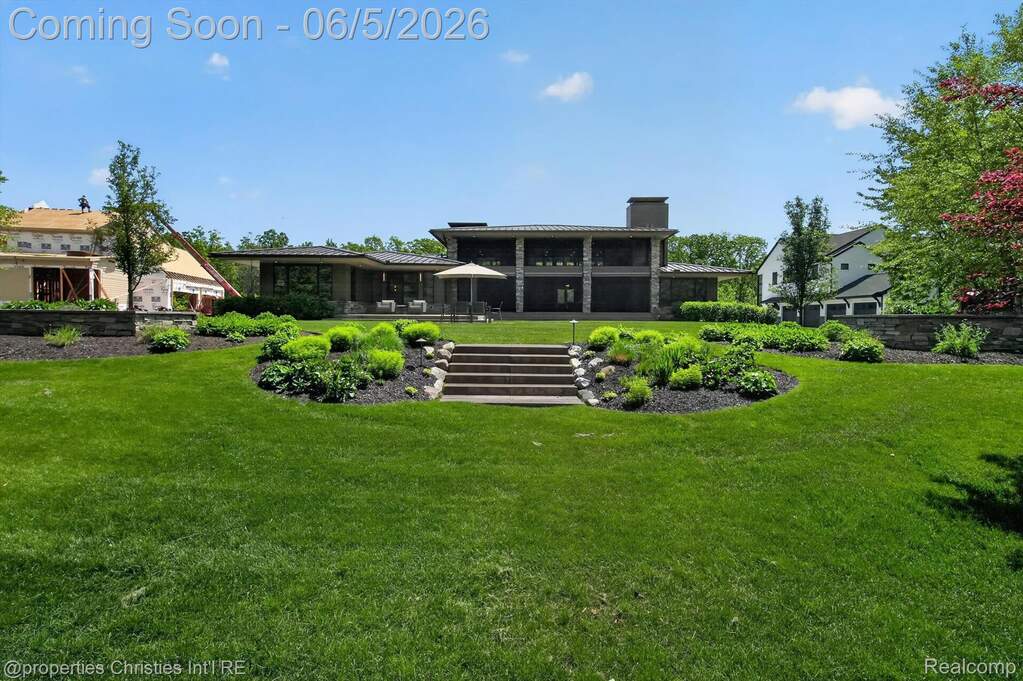 4 Bedroom Single Family Home/House's Image 73