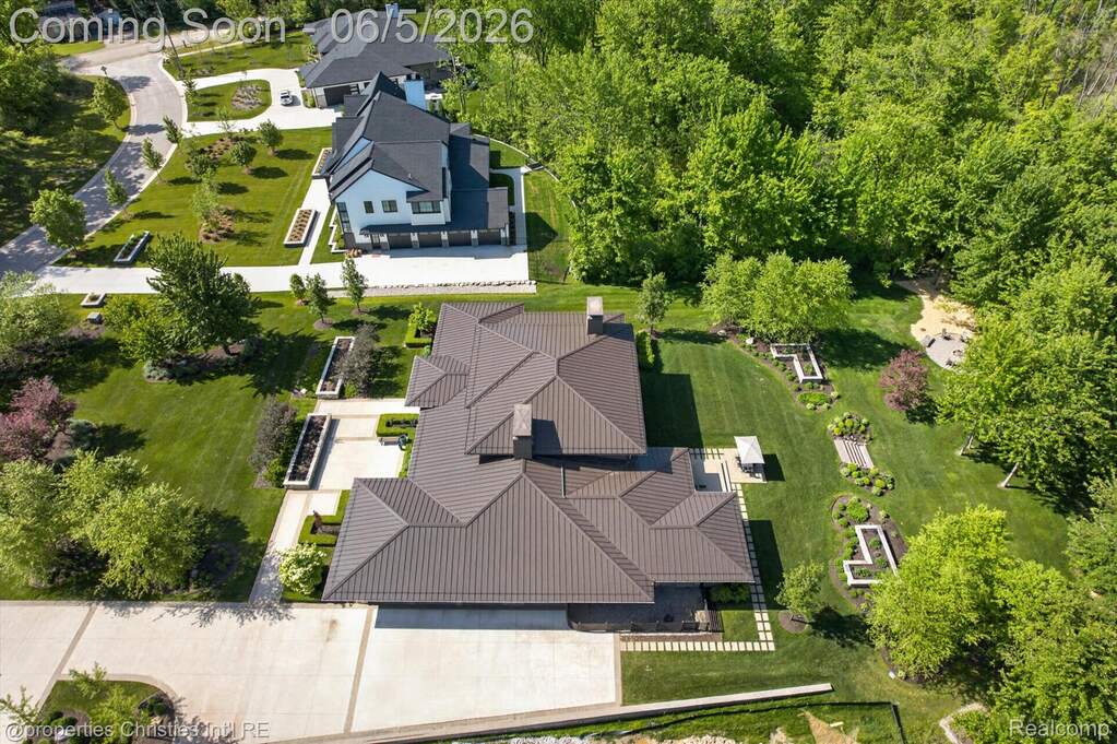 4 Bedroom Single Family Home/House's Image 79