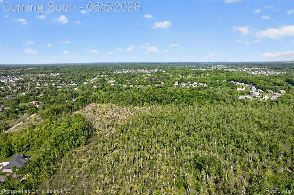 4 Bedroom Single Family Home/House's Image 86