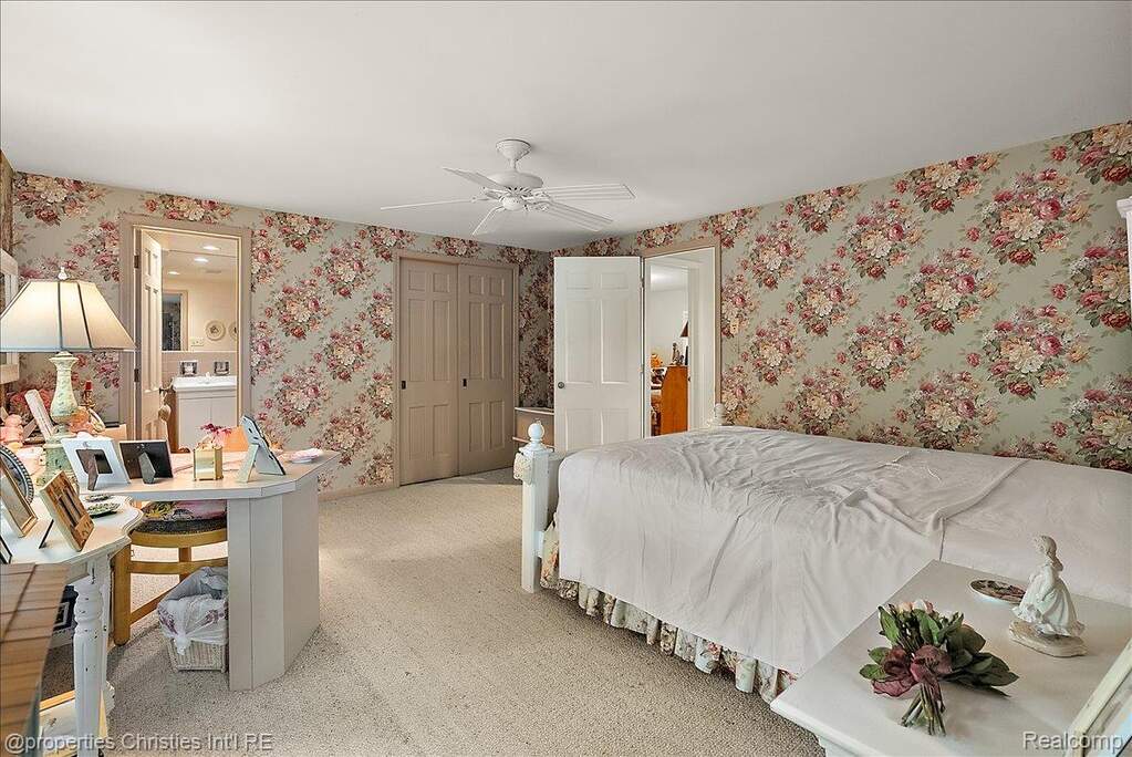 3 Bedroom Single Family Home/House's Image 25