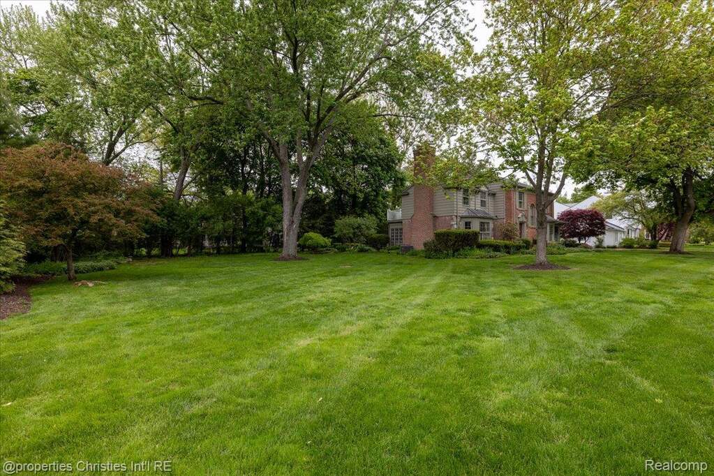 3 Bedroom Single Family Home/House's Image 44
