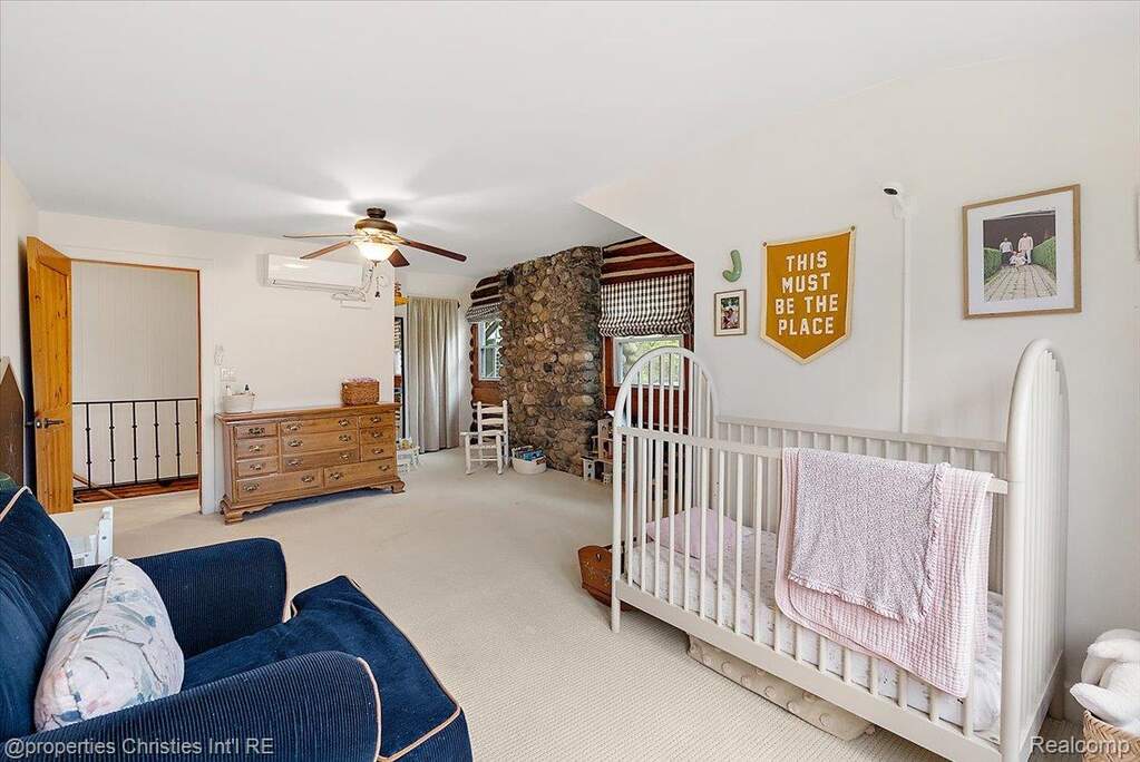 3 Bedroom Single Family Home/House's Image 29