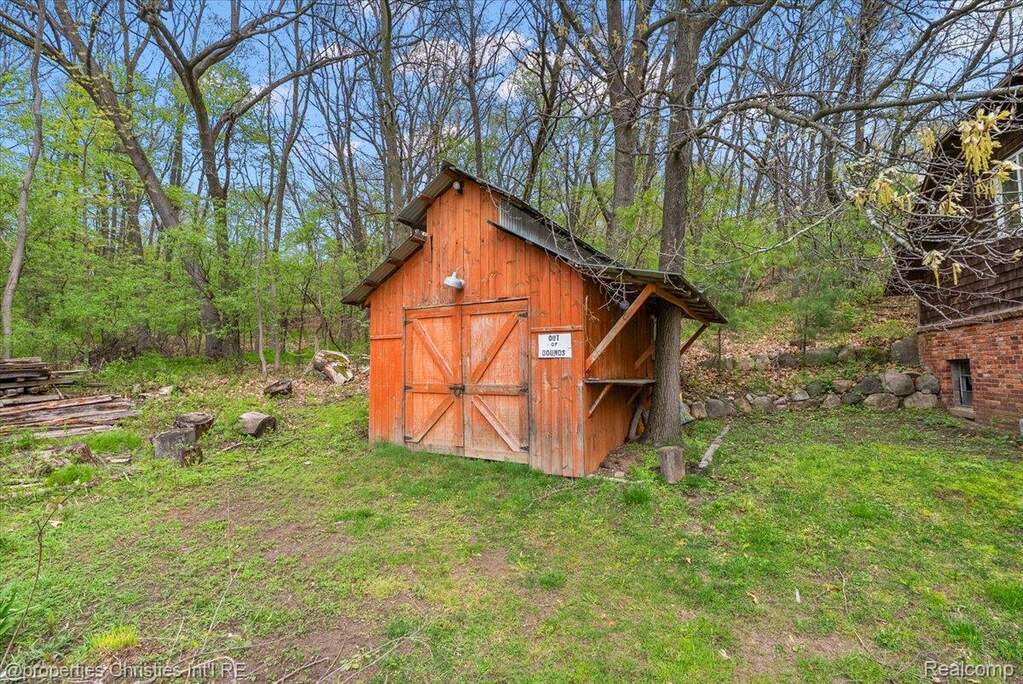 3 Bedroom Single Family Home/House's Image 49