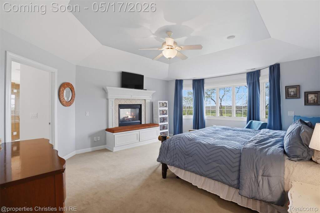 5 Bedroom Single Family Home/House's Image 22