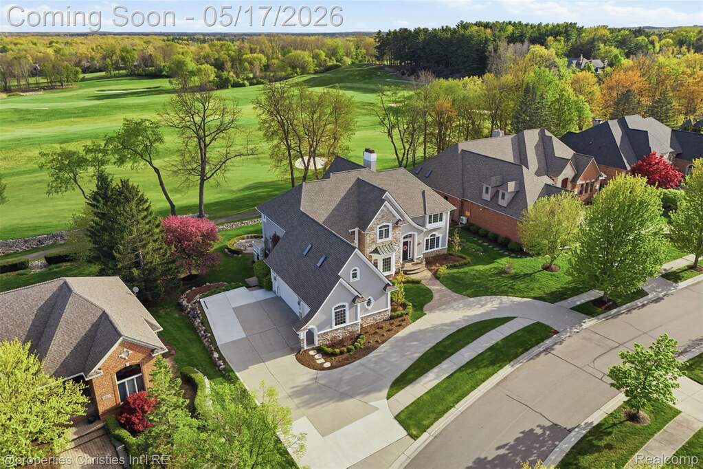 5 Bedroom Single Family Home/House's Image 62