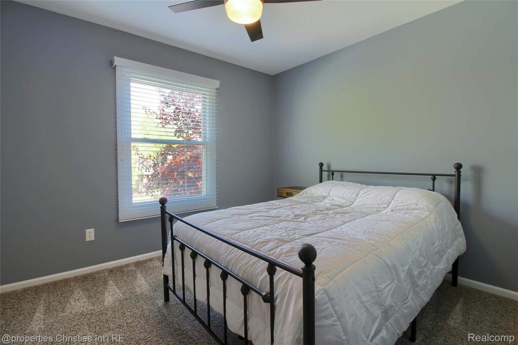 4 Bedroom Single Family Home/House's Image 24