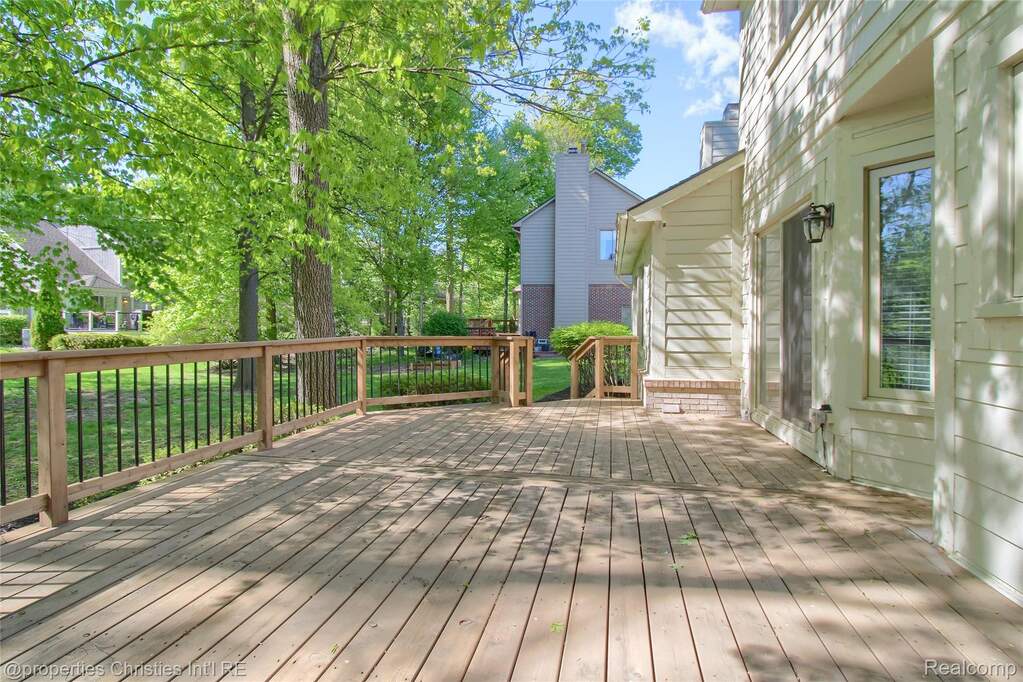 4 Bedroom Single Family Home/House's Image 36