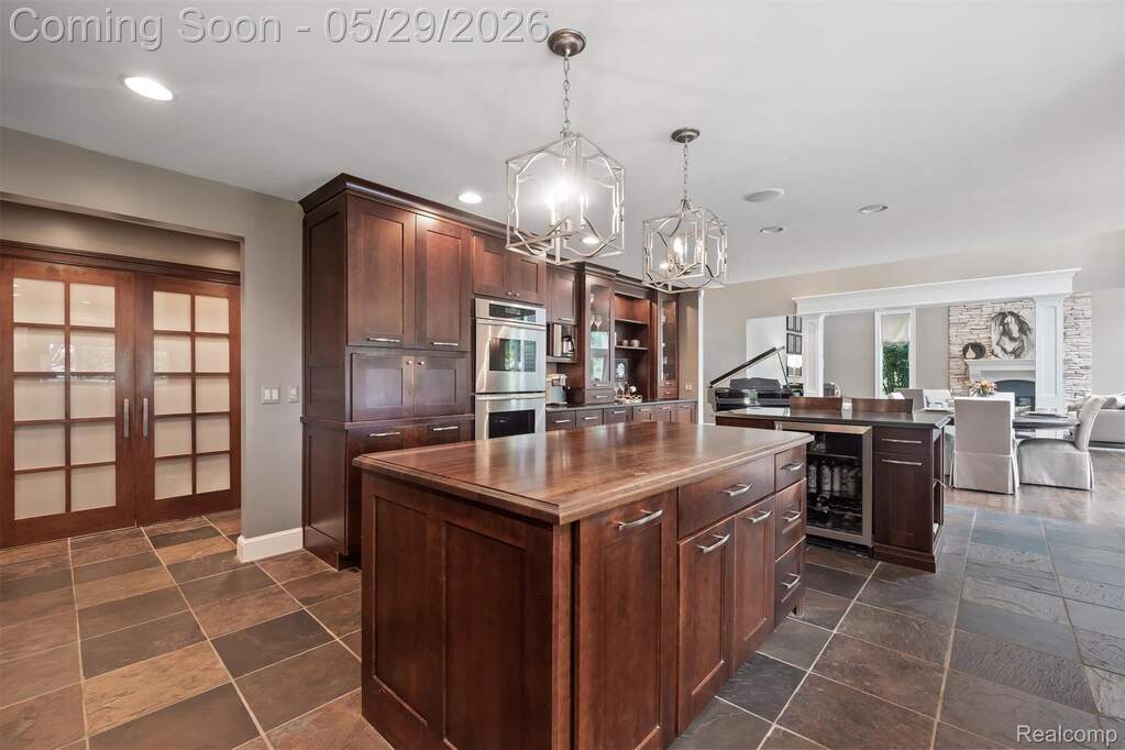 4 Bedroom Single Family Home/House's Image 16