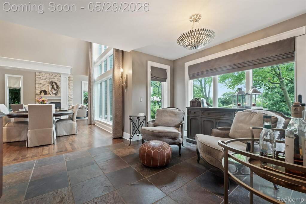 4 Bedroom Single Family Home/House's Image 22