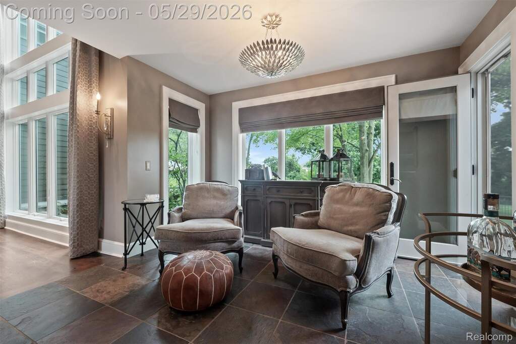 4 Bedroom Single Family Home/House's Image 23