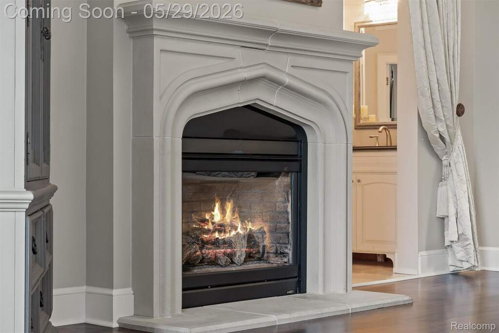 4 Bedroom Single Family Home/House's Image 32