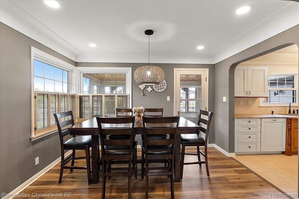 3 Bedroom Single Family Home/House's Image 24